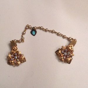 Vintage Sweater Clip
